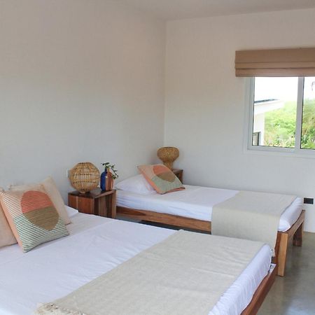 Waves & Wifi - Coworking & Coliving Space In Popoyo Salinas Eksteriør bilde